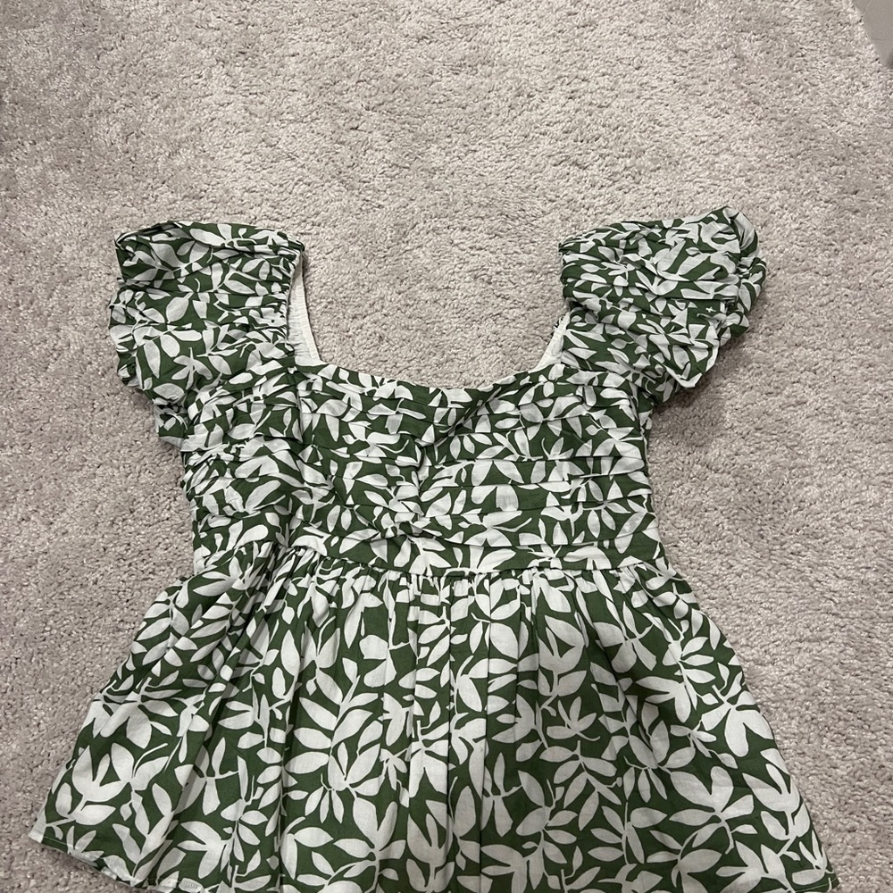 Abercrombie and Fitch Puff Sleeve Top